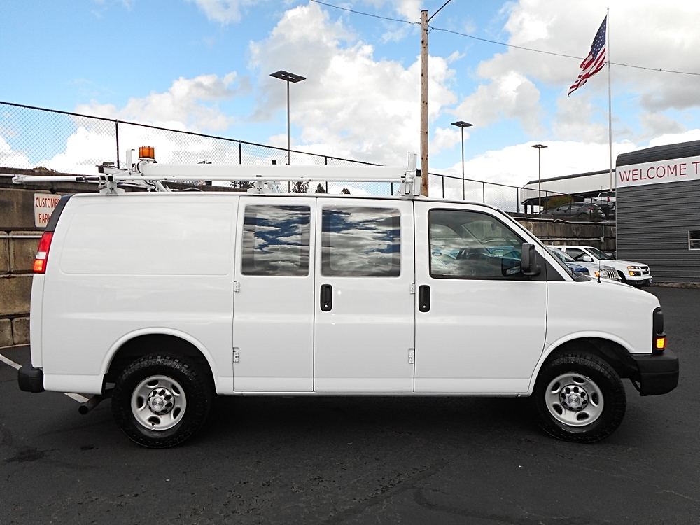 chevrolet express cargo 2016 1GCWGAFF6G1323917 image chevrolet express cargo 2016 1GCWGAFF6G1323917 image